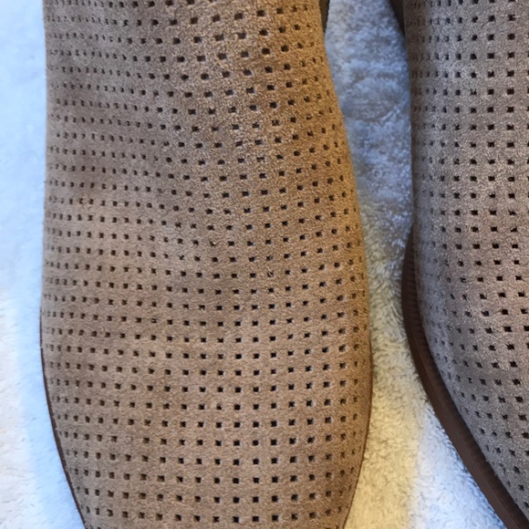 Franco Sarto perforated Booties - Picture 5 of 8